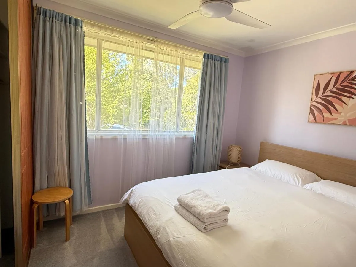 Image 1 of Scullin 3BR House