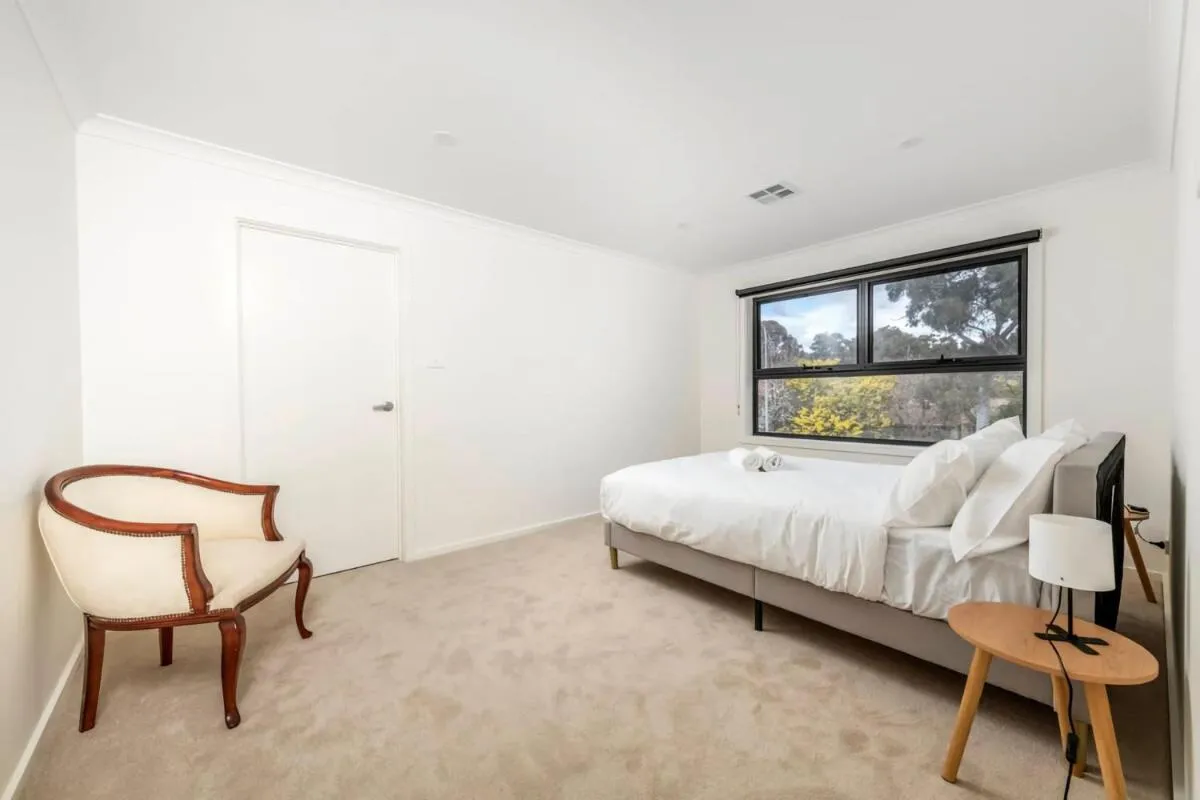 Image 6 of Sensational New Townhouse