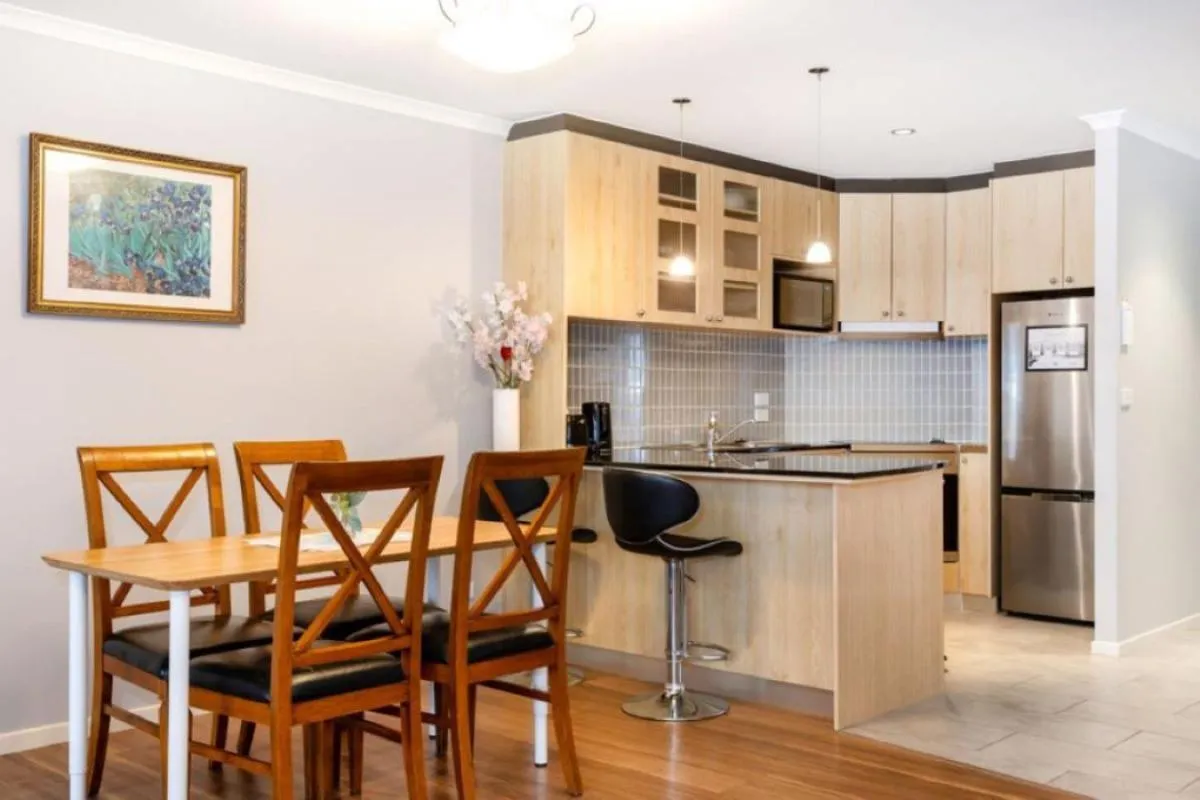 Image 4 of Spacious 2BR Apartment in the Heart of the City – Hosted by Canstay