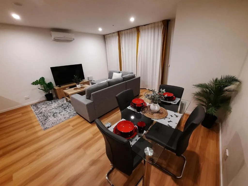 Image of ZMITH Apartment – BROOKE, Near AIS, GIO Stadium, UC, & Nth – Canberra Hospital