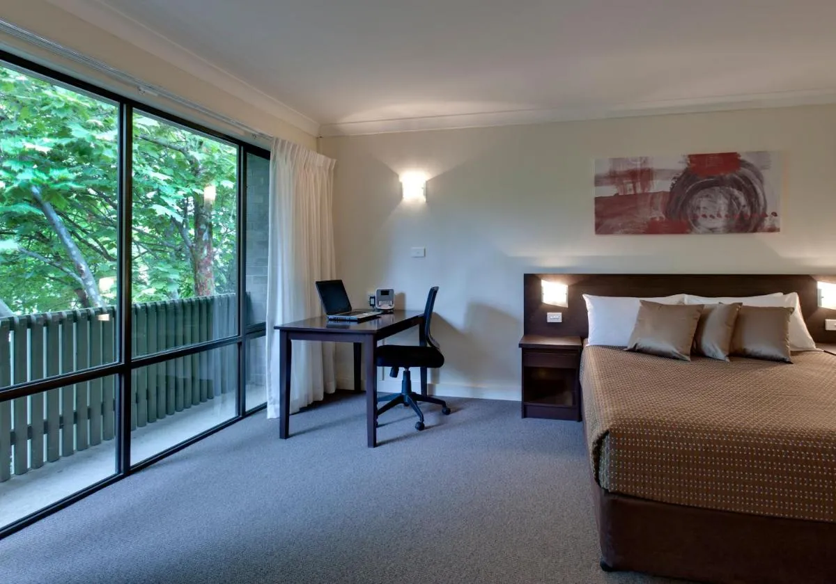 Image 1 of ibis Styles Canberra Tall Trees